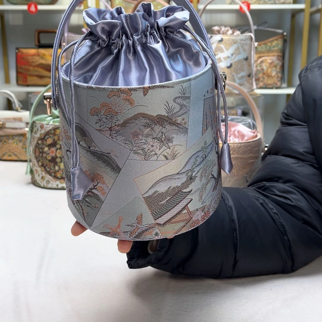 织绣直播间浮力大漏