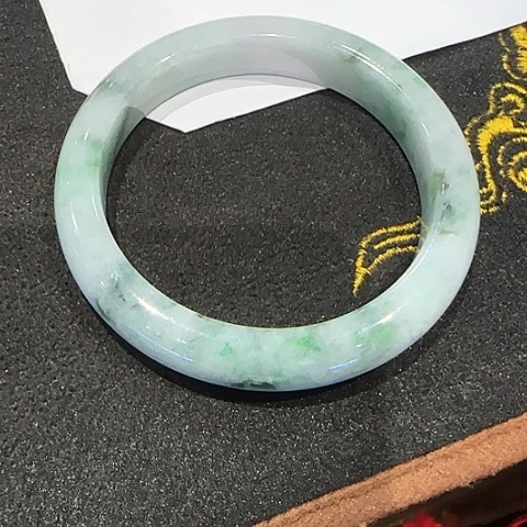 未镶嵌手镯翡翠天然翡翠