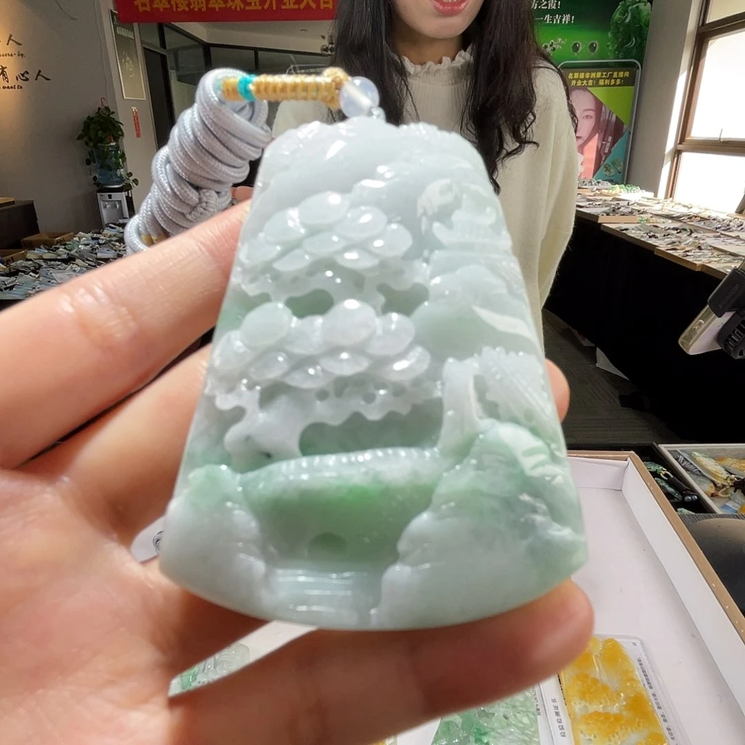 颈饰未镶嵌翡翠翡翠