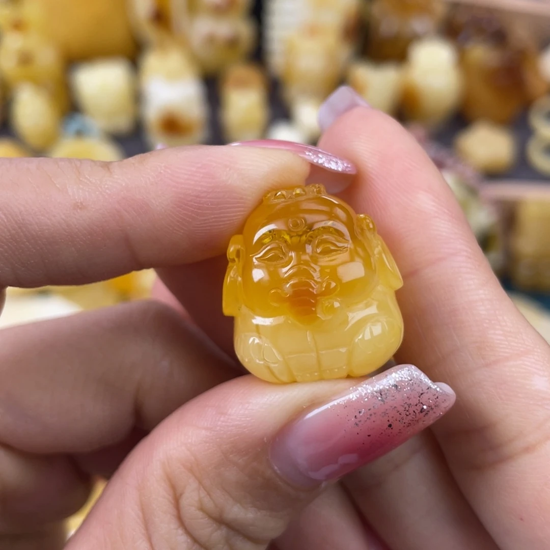 琥珀裸石未镶嵌蜜蜡