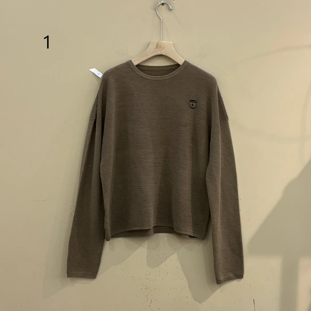 梅家2024新款百搭休闲打底T恤孤品集合