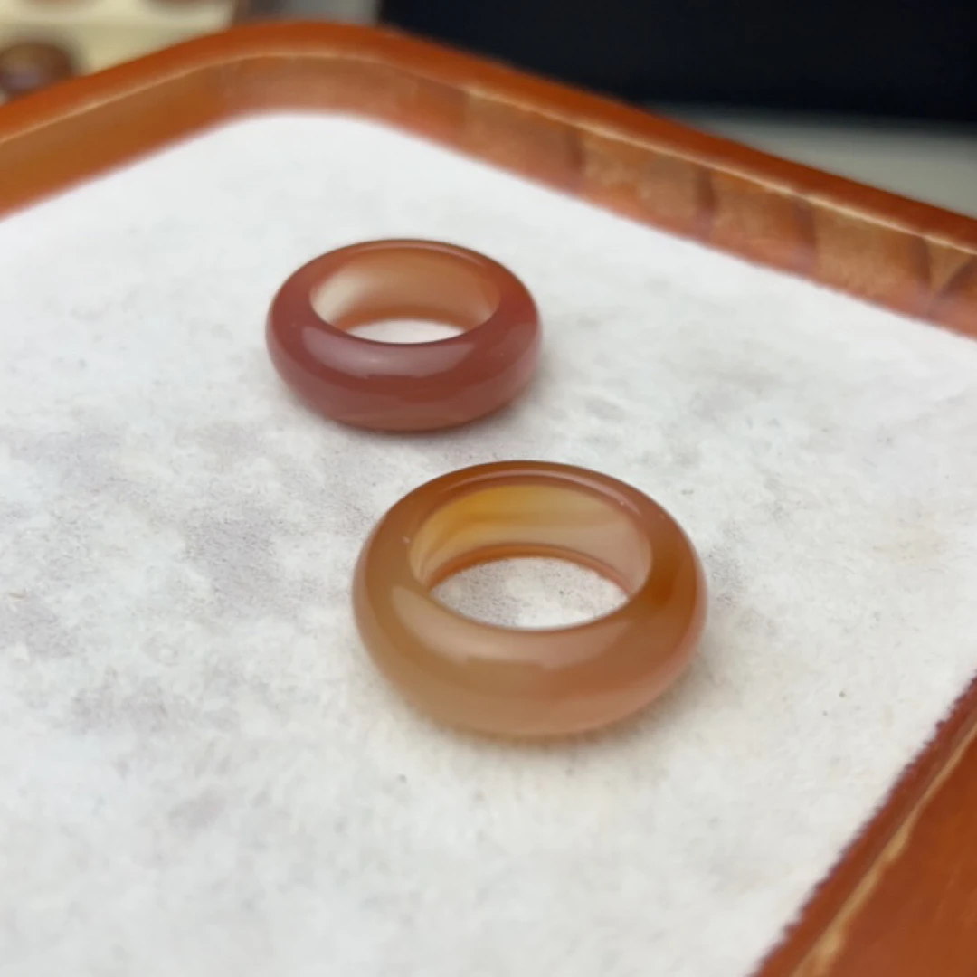 辣辣专拍玛瑙戒指