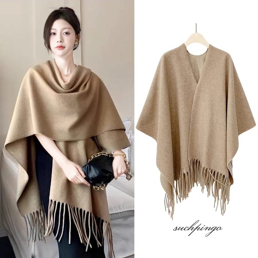 高级感纯色外搭加厚仿羊绒大披肩女士披风斗篷冬季保暖护肩颈围巾
