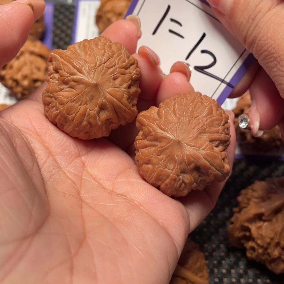 文玩核桃把件12号铁锤37