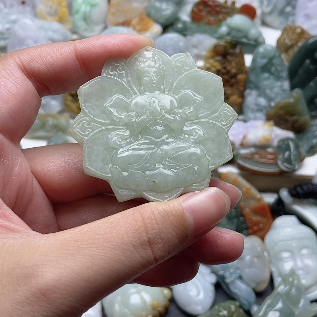 翡翠未镶嵌颈饰翡翠