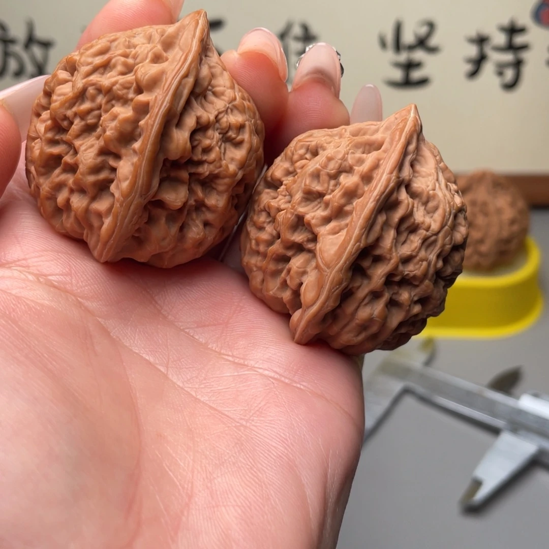 文玩核桃凤凰台40