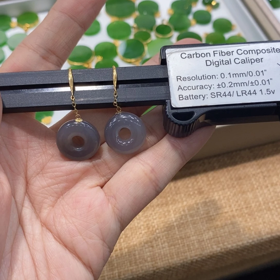 和田玉颈饰18K金镶嵌猫*