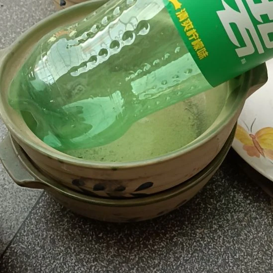 瓷片陶瓷盤子碗啥都有