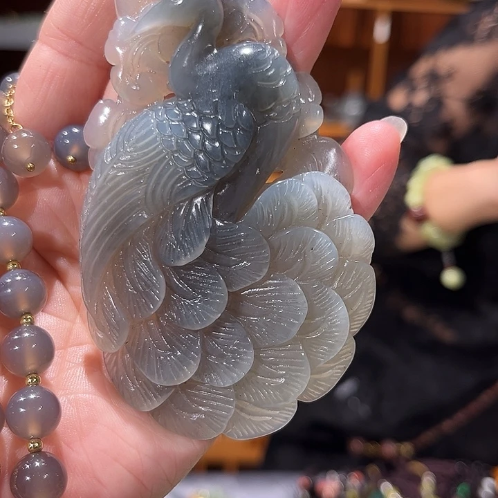 未镶嵌岫玉毛衣链