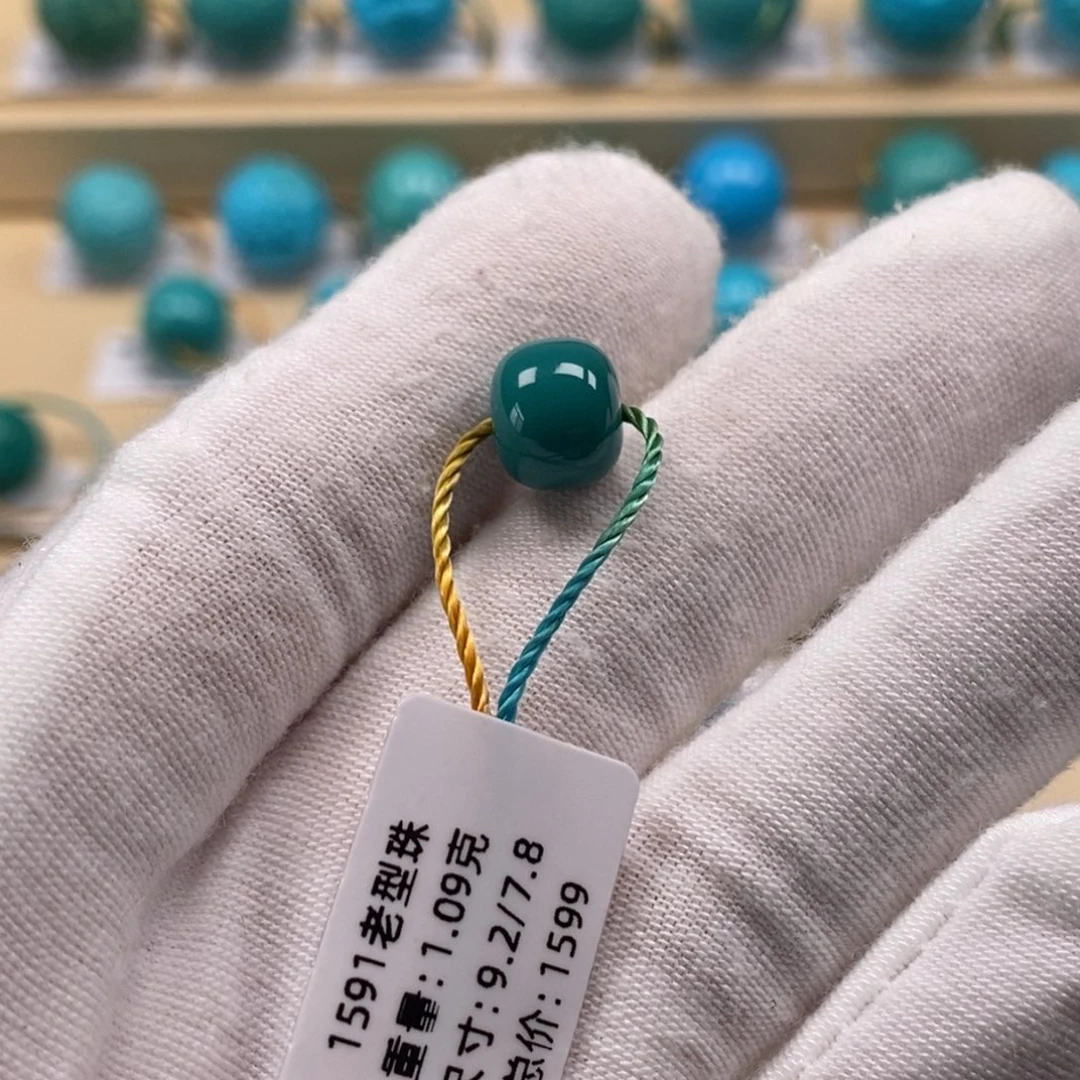 M***o绿松石未镶嵌精品高瓷绿松石哦