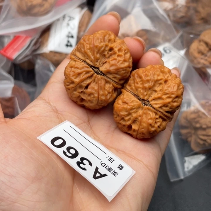 吊坠文玩核桃核桃