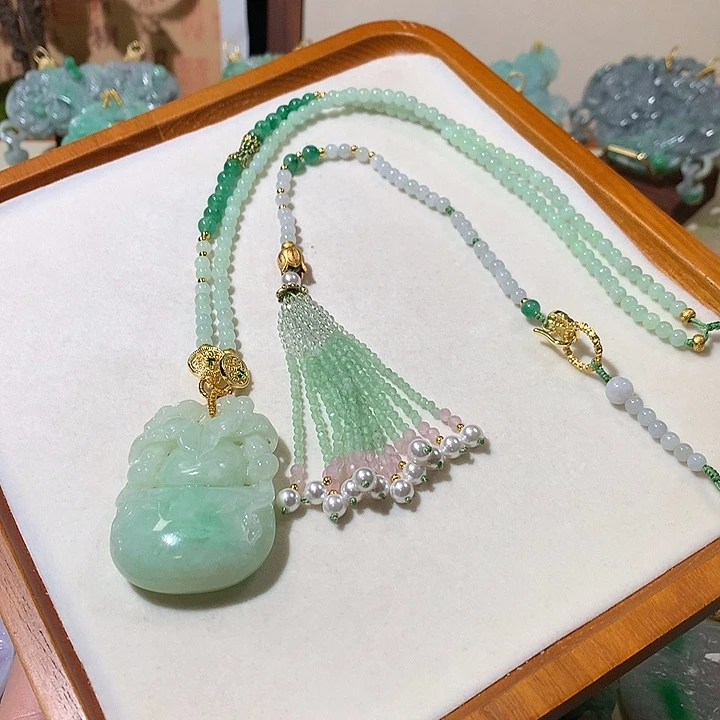 颈饰未镶嵌翡翠翡翠吊坠