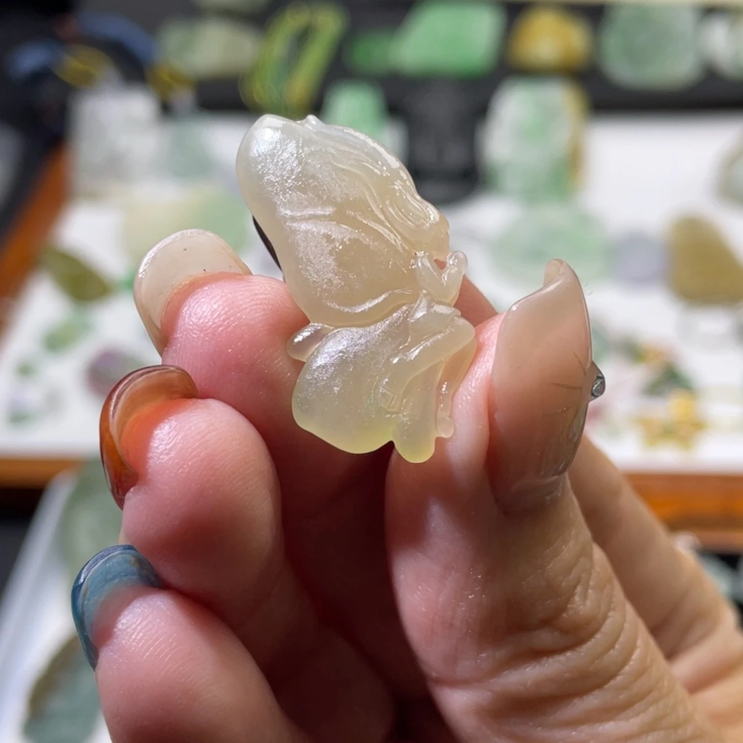 未镶嵌定制翡翠毛货