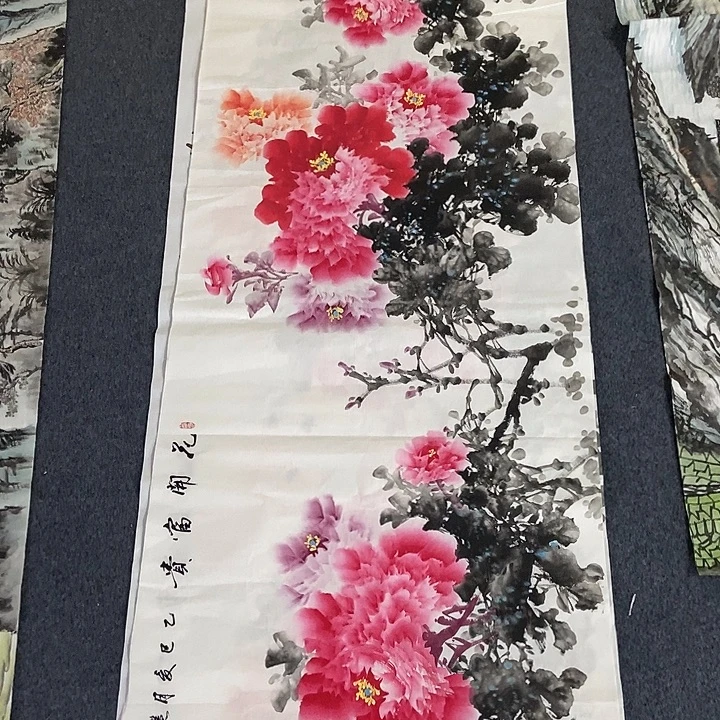 国画小六尺牡丹一副