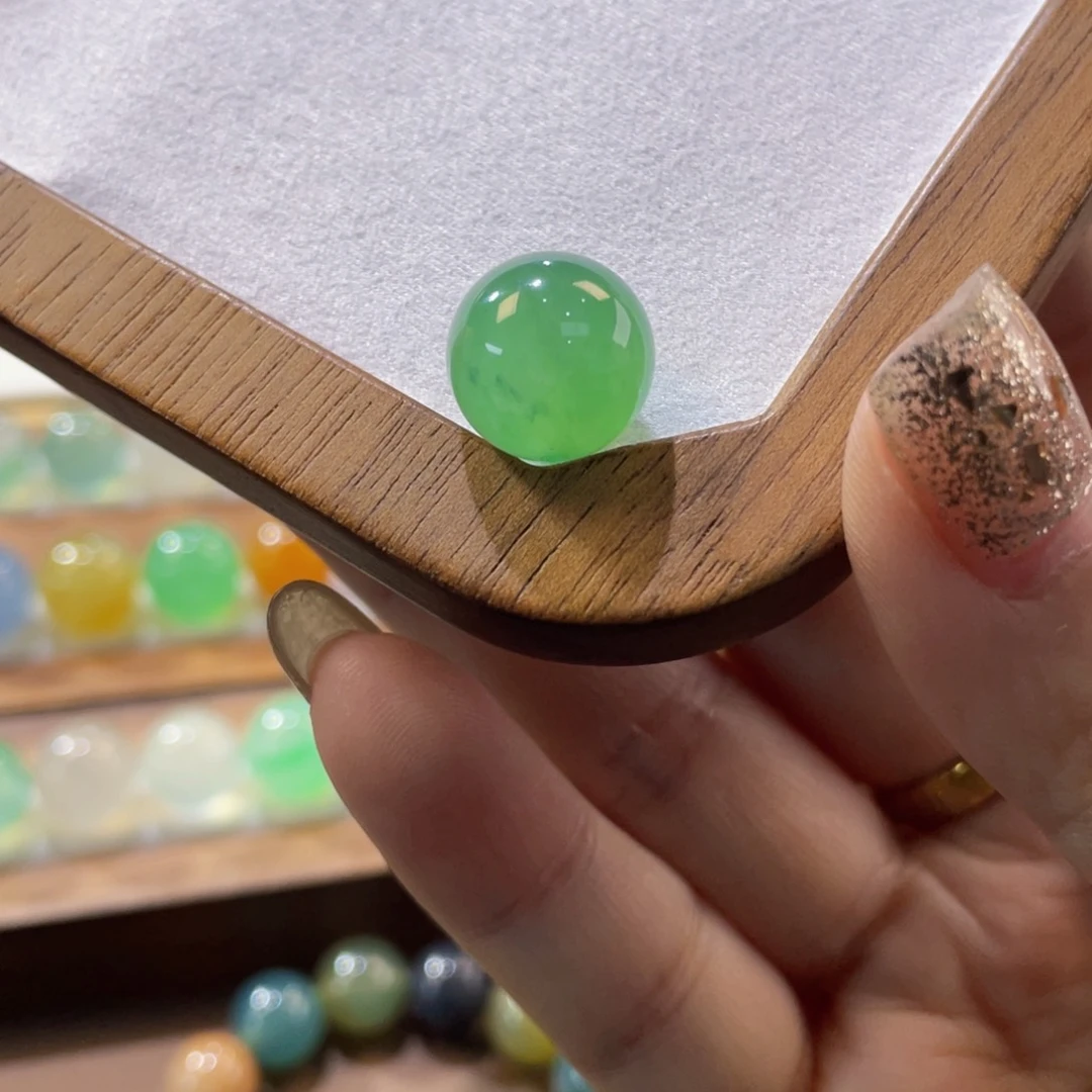 翡翠手链未镶嵌冰绿