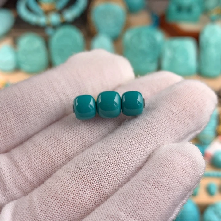 绿松石未镶嵌三连珠卡8