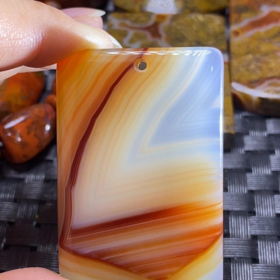 玛瑙/玉髓挂坠未镶嵌