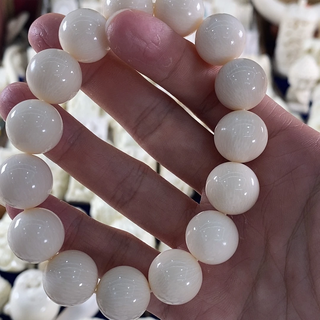 阿***雷猛犸冰料1.5手串单圈