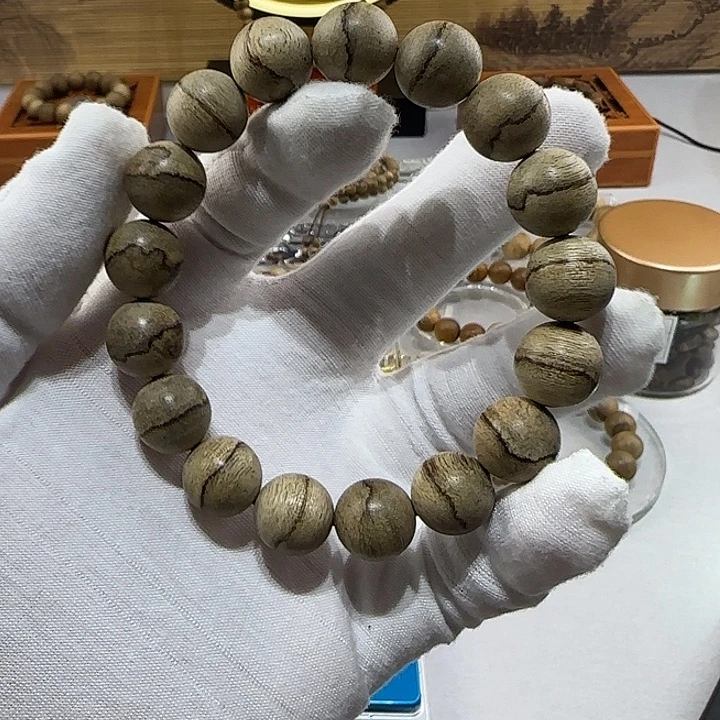 沉香手串正区达拉干一线干