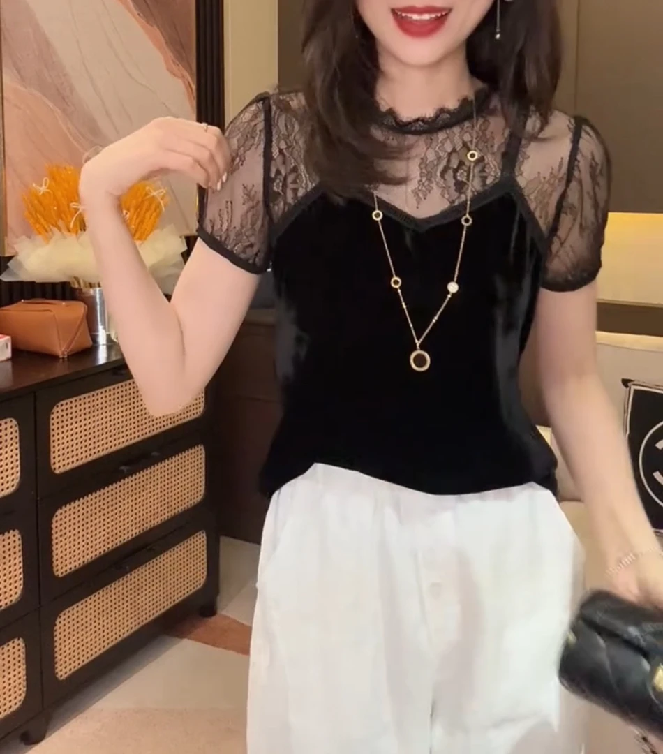 时尚百搭港风拼接蕾丝袖假两件小衫