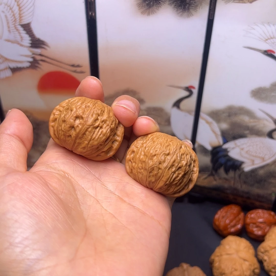 文玩核桃吊坠38铁锤妹妹