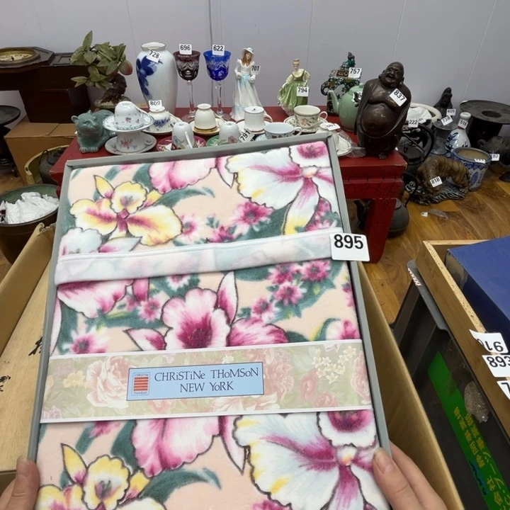 瓷片呀工艺品摆件瓷器摆件正能量