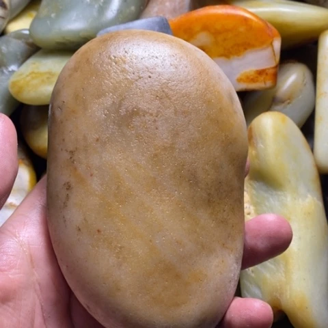 未镶嵌和田玉（糖玉）挂件