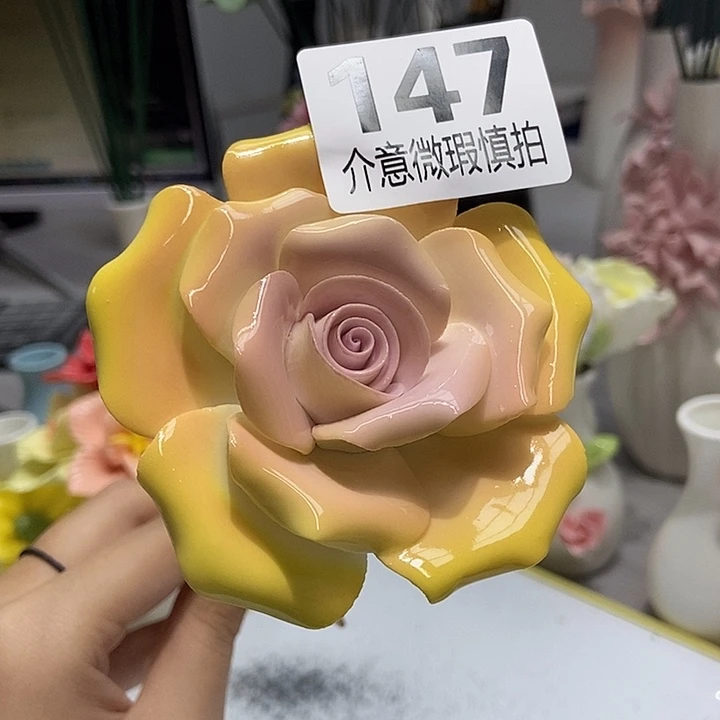 陶瓷纯手工捏花设计