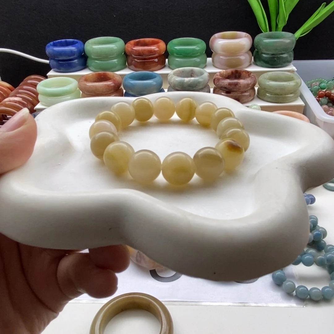 石英质玉未镶嵌手镯