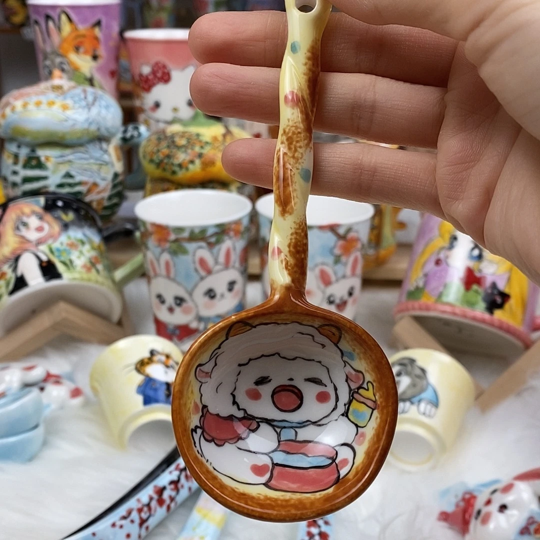 瓷片董董文创手绘陶瓷