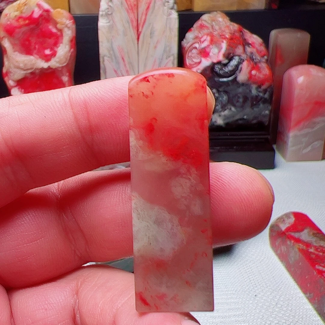 雄***社巴林石巴林鸡血石印章