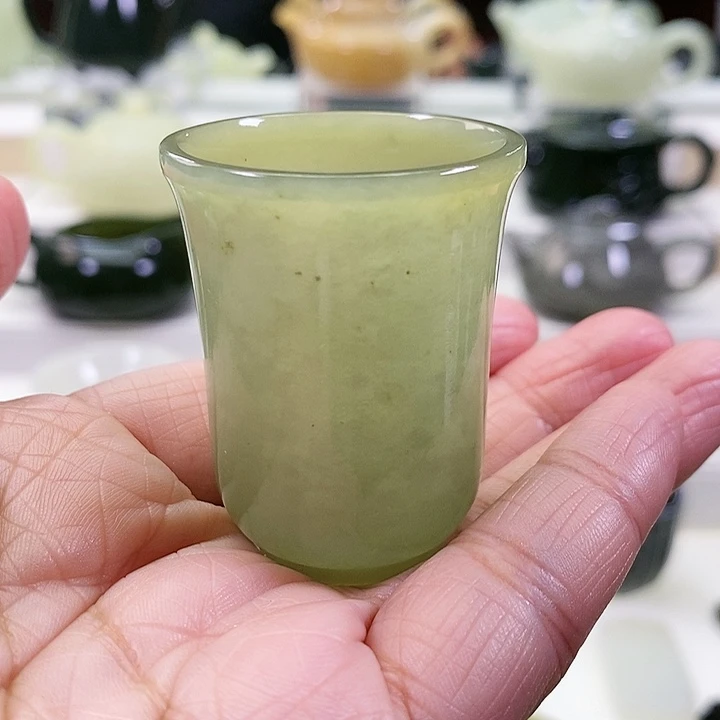 未镶嵌和田玉挂件茶杯30m l