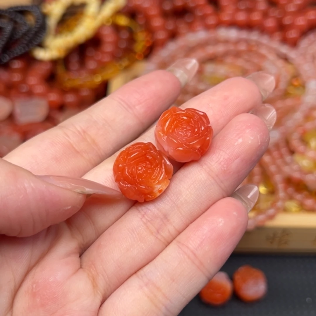 ****奇南红玛瑙未镶嵌吊坠(不含链)
