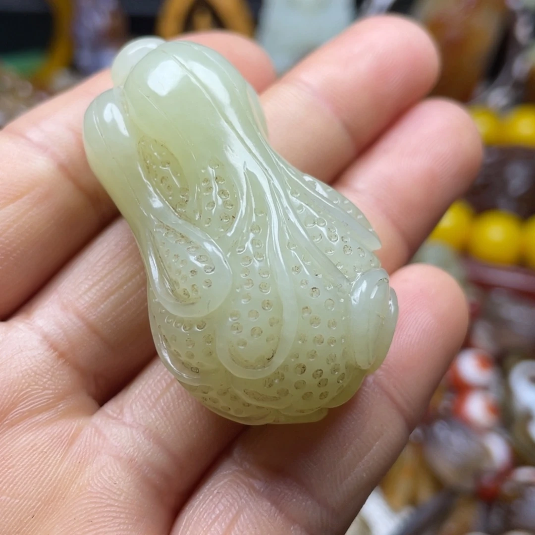 和田玉颈饰未镶嵌虎*