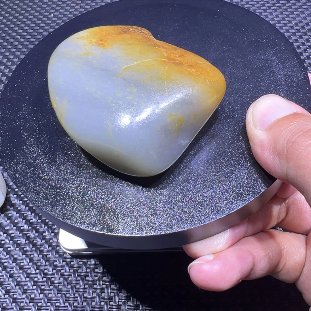 吊坠(不含链)未镶嵌和田玉（子料）142