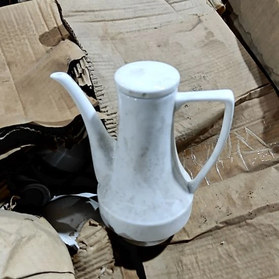 摆件陶瓷盘子碗啥都有