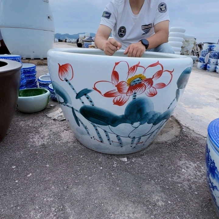 瓷片直径62，高42。。。。