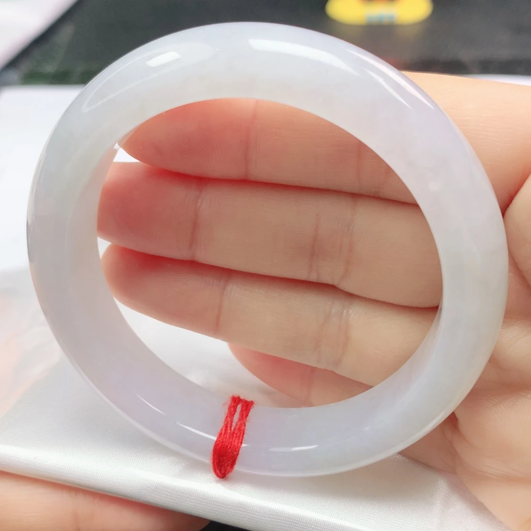 翡翠未镶嵌手镯正