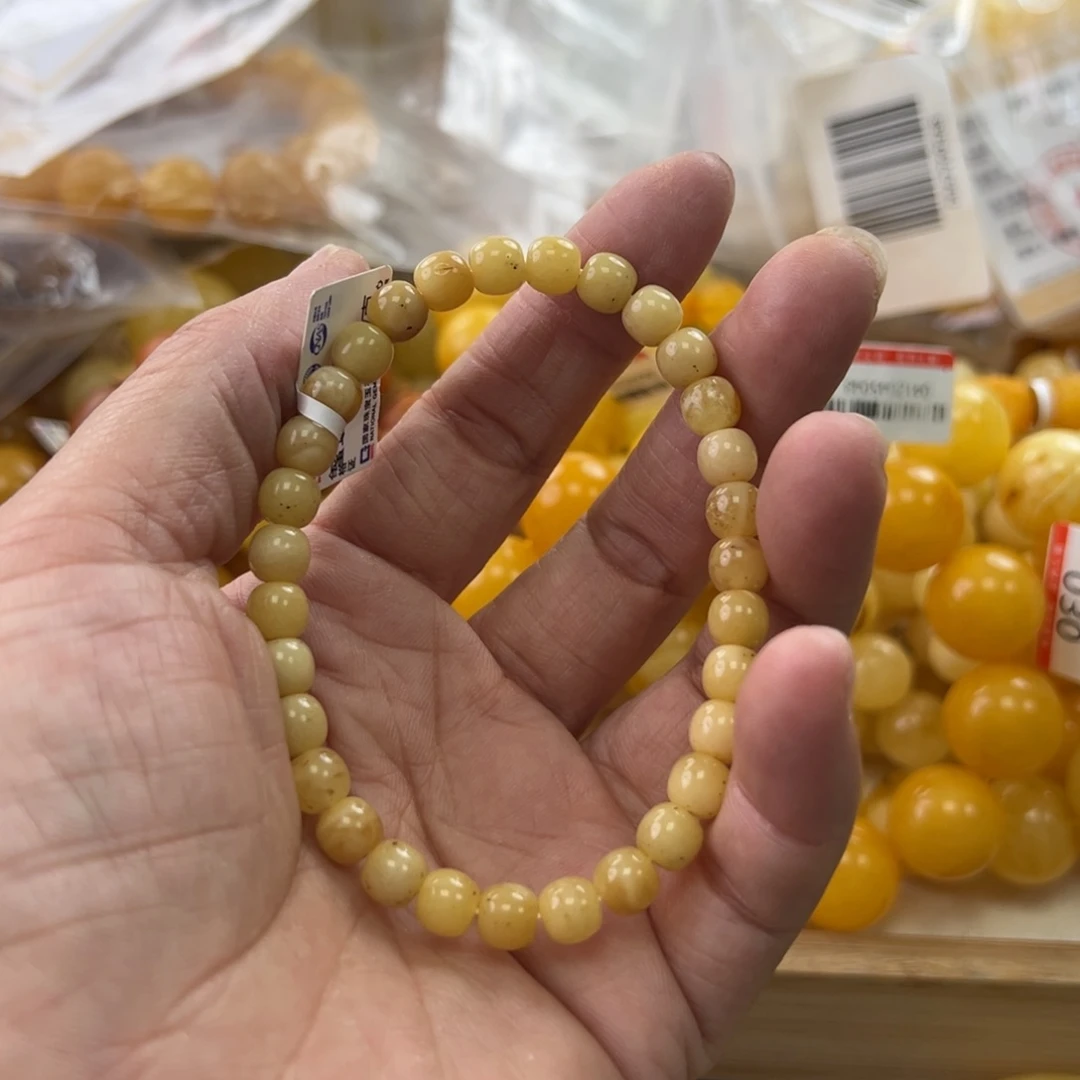 未镶嵌琥珀珠宝奇石