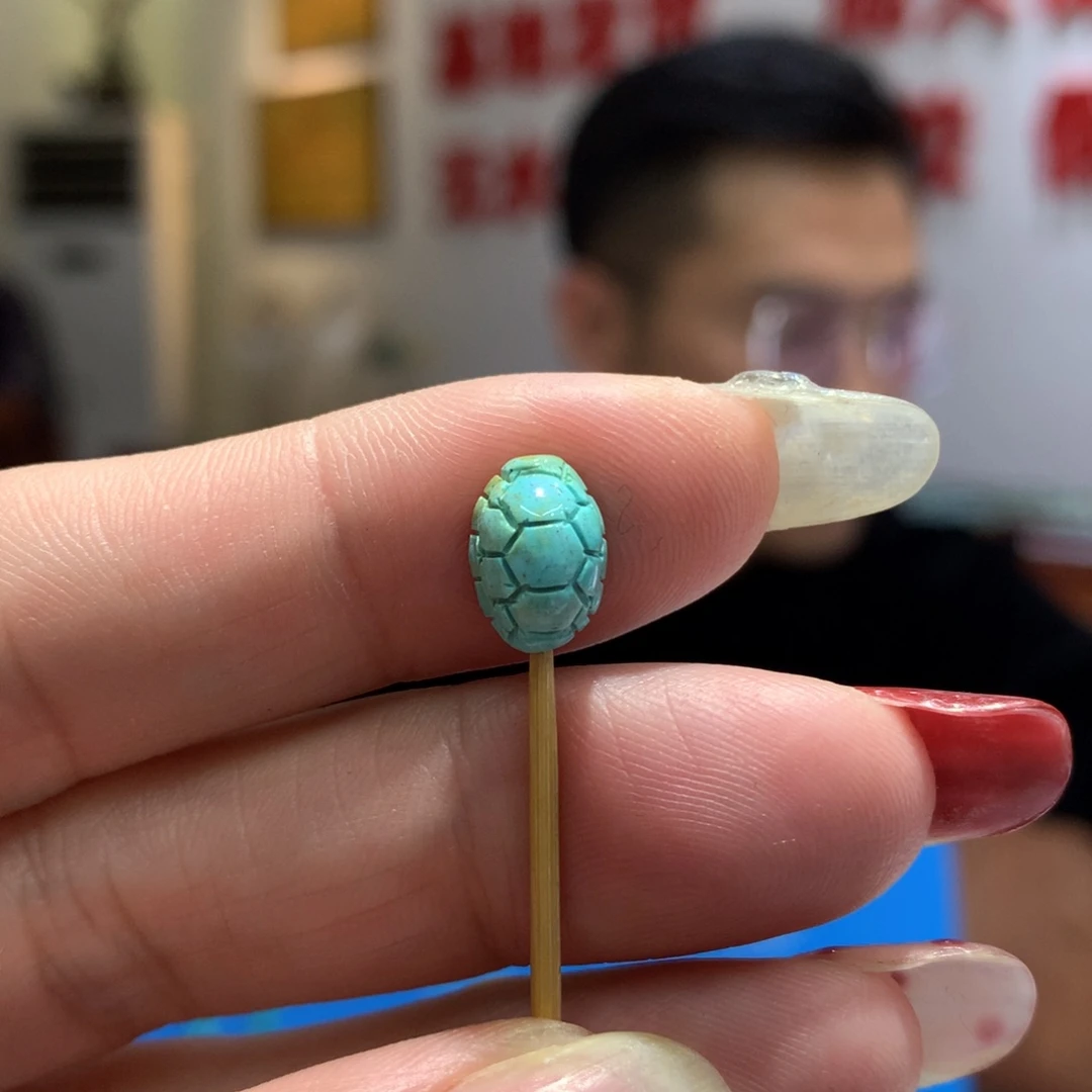 绿松石配饰未镶嵌