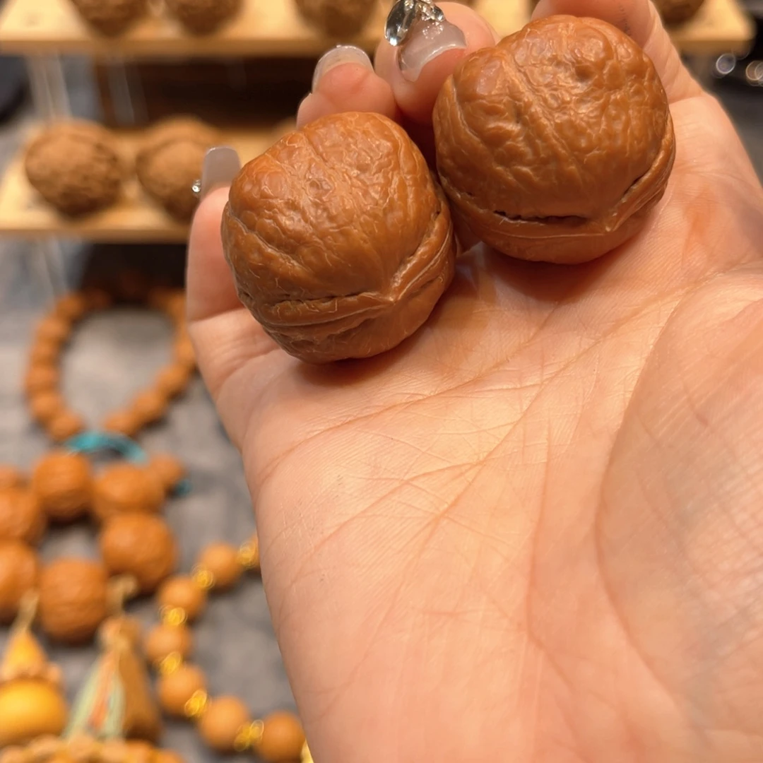 文玩核桃把件方墩蛤蟆