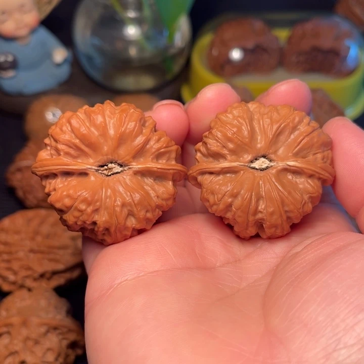 文玩核桃把件平谷凹底42