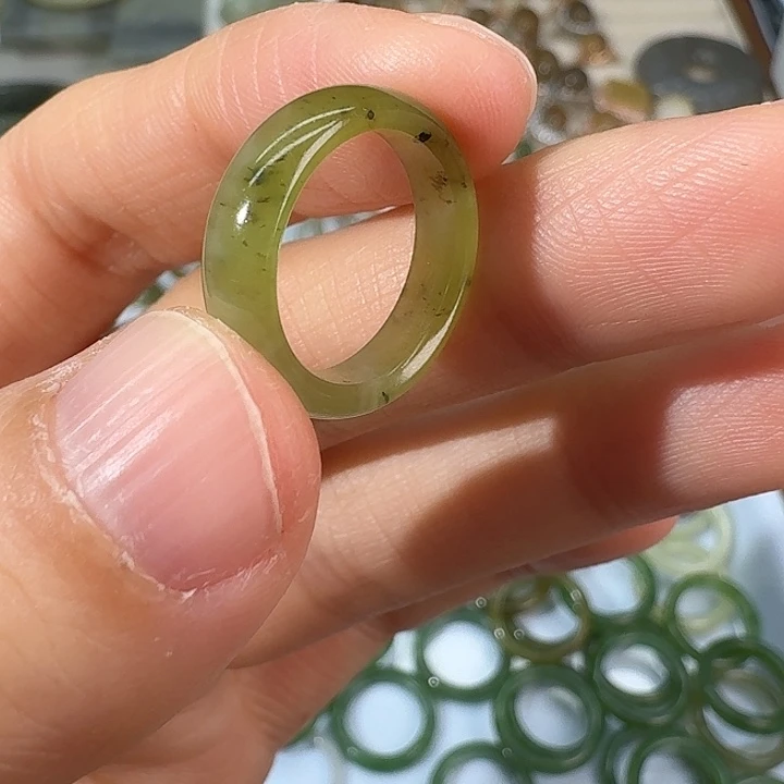 和田玉未镶嵌戒指15内径22