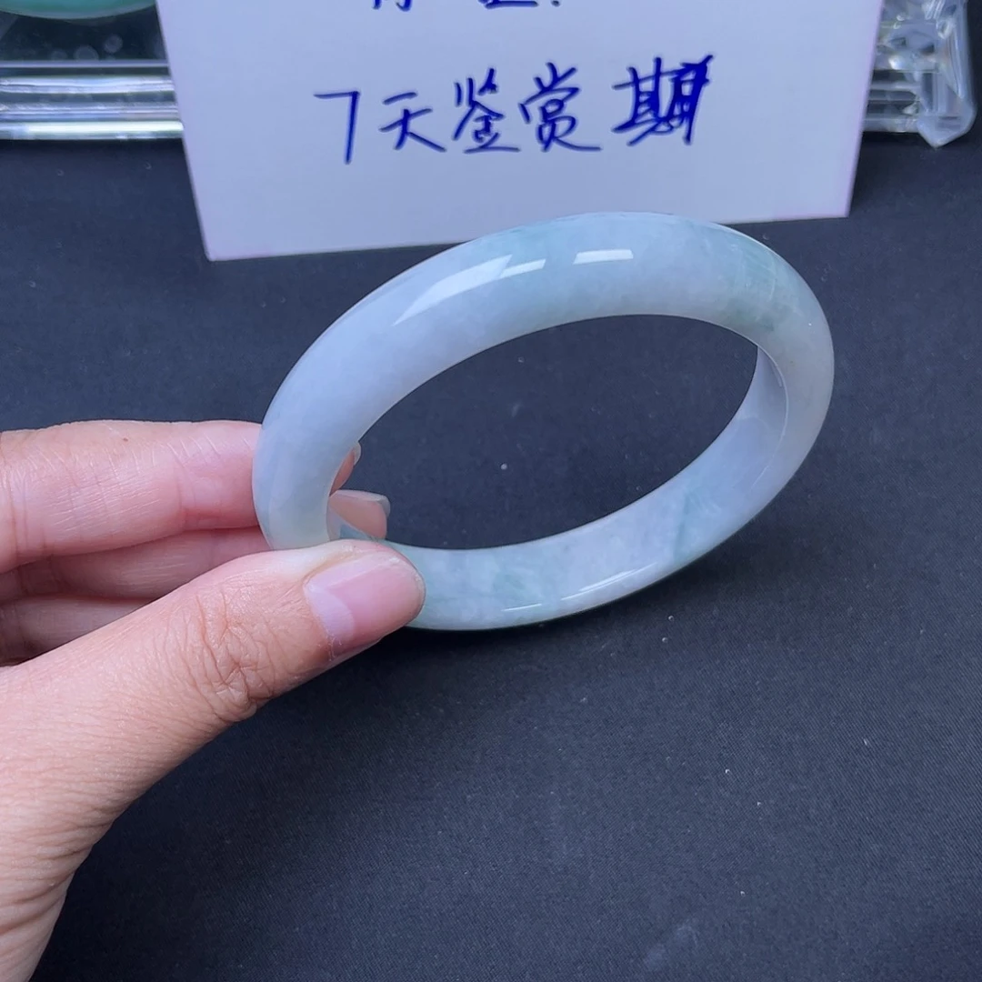 翡翠未镶嵌手镯008