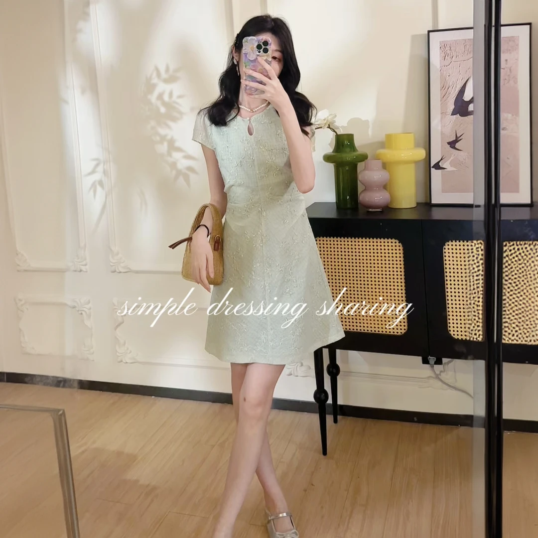 LULU【晨风清粿】夏季新款气质显瘦典雅高级感法式连衣裙-L250086Y
