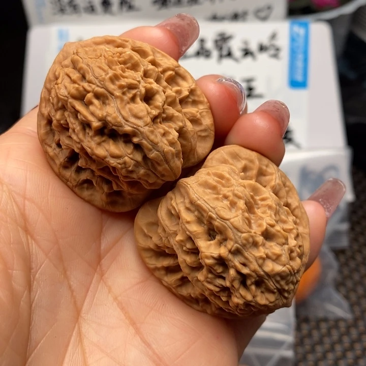 文玩核桃把件核桃
