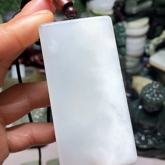 未镶嵌和田玉（糖玉）珠宝半成品