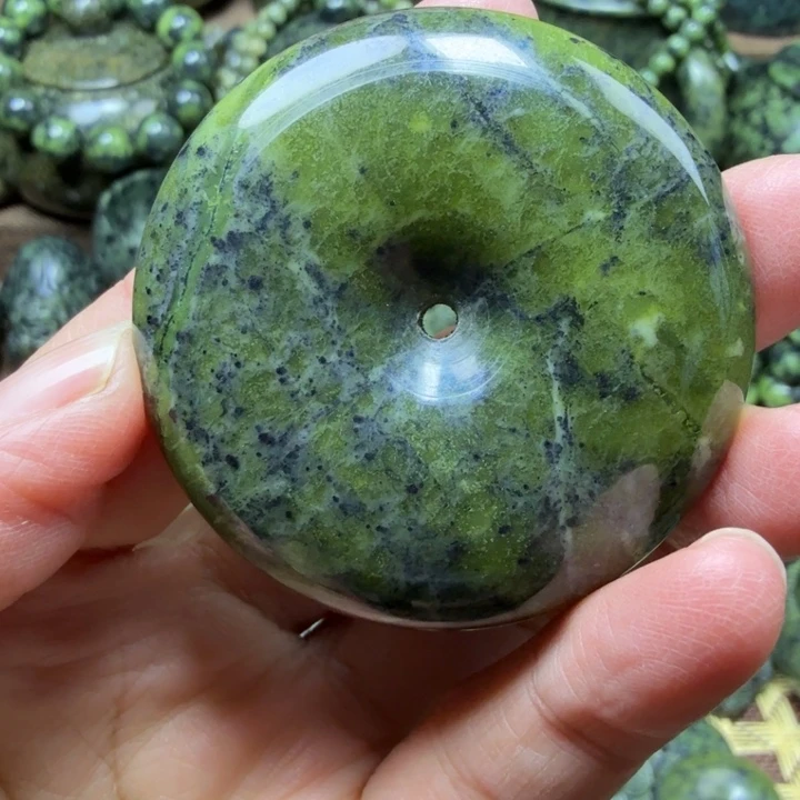 蛇纹石玉未镶嵌药王石能量养生产品