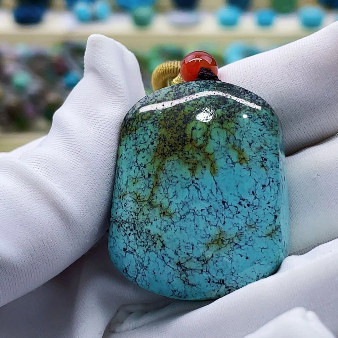 绿松石未镶嵌挂件