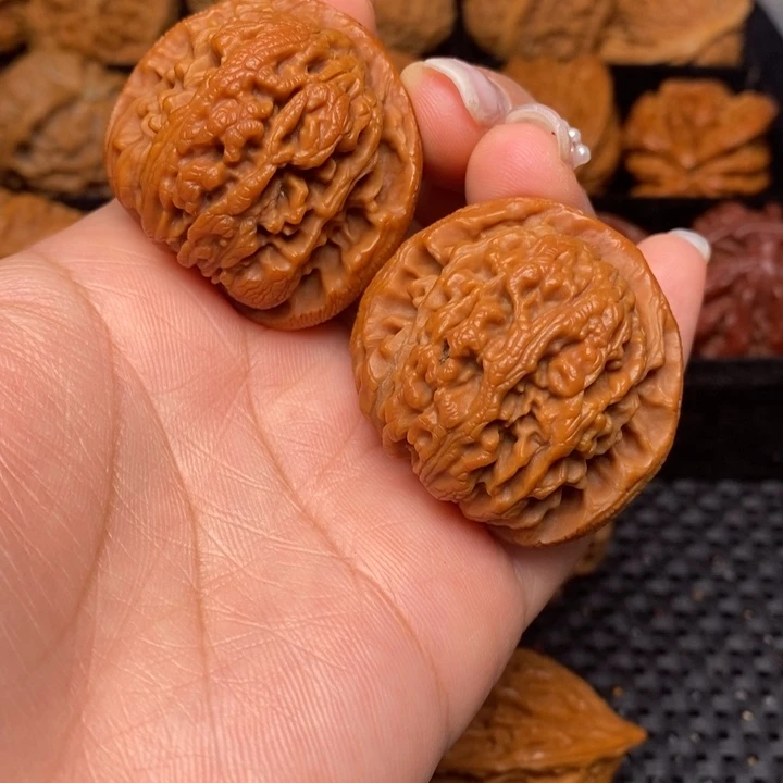 秦岭野生文玩核桃2